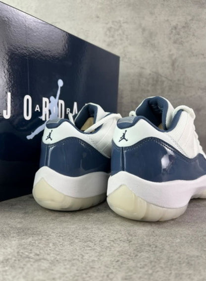 J0RDAN 11 RETR0 Low