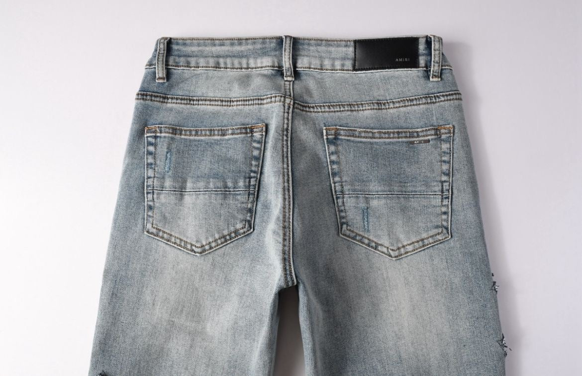 AMlRl JEANS