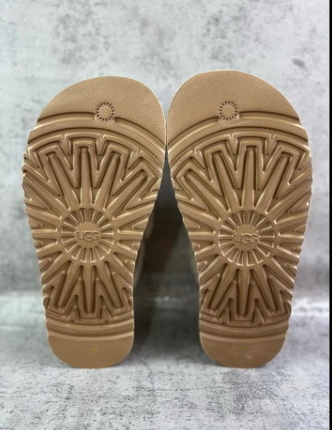 UG Trisha Fluffy Platform