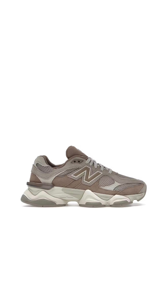 NB 9060 Arid Stone Mushroom