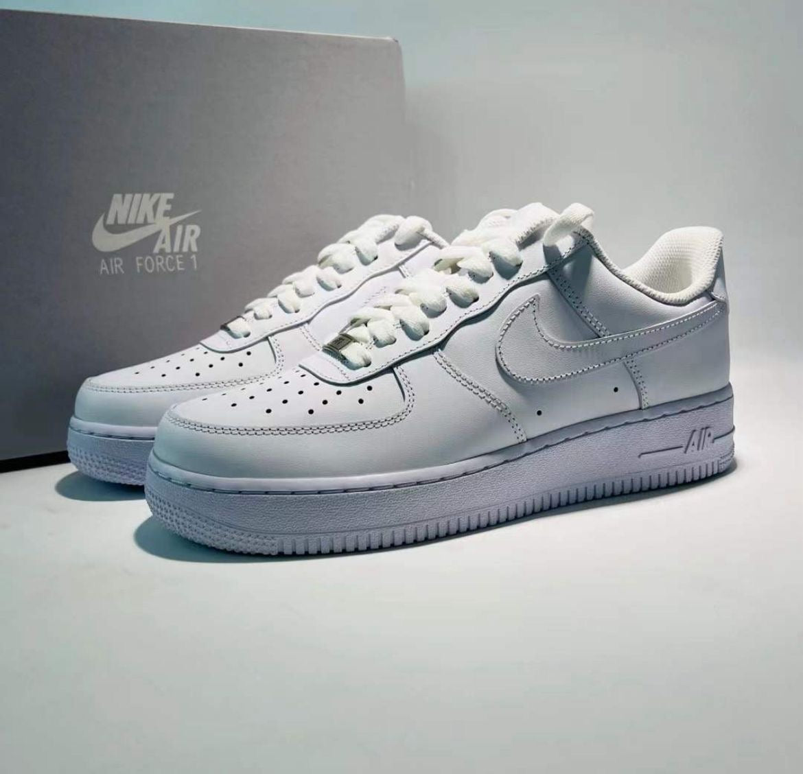 AF1