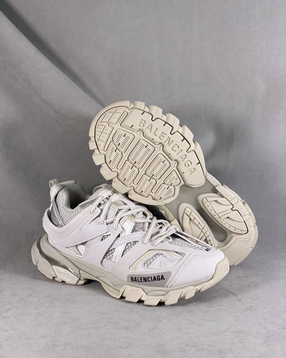 BAL3NCIAGA Track Led