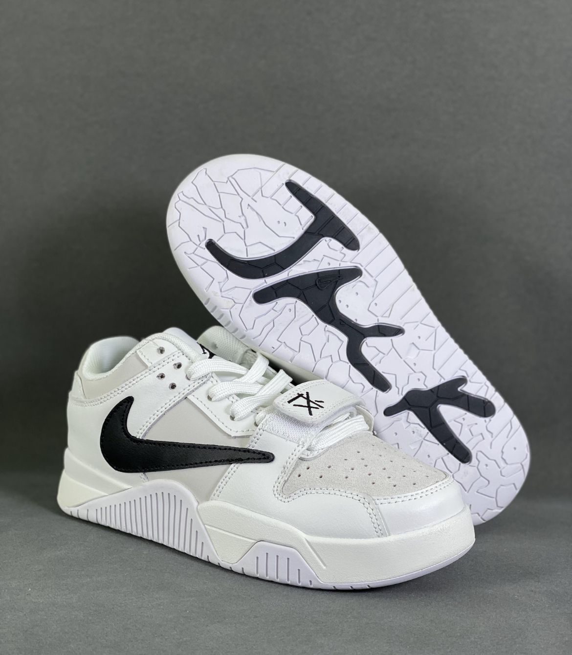 J0RDAN Cut The Ckeck