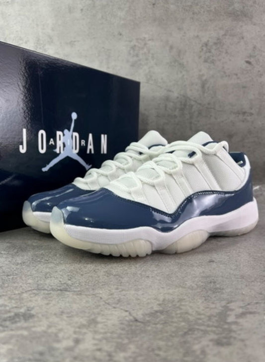 J0RDAN 11 RETR0 Low