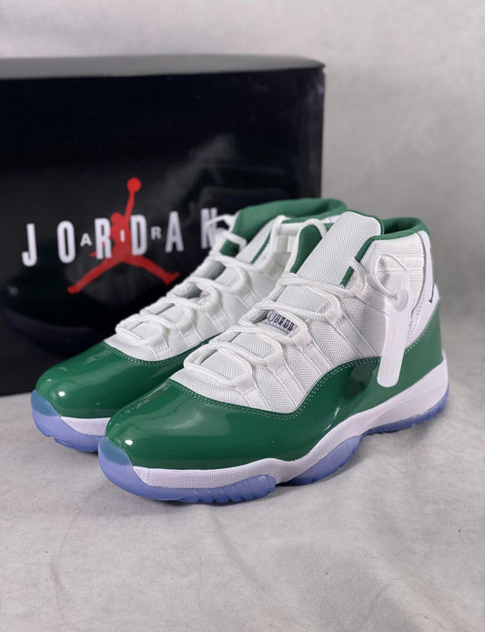 J0RDAN 11 RETR0