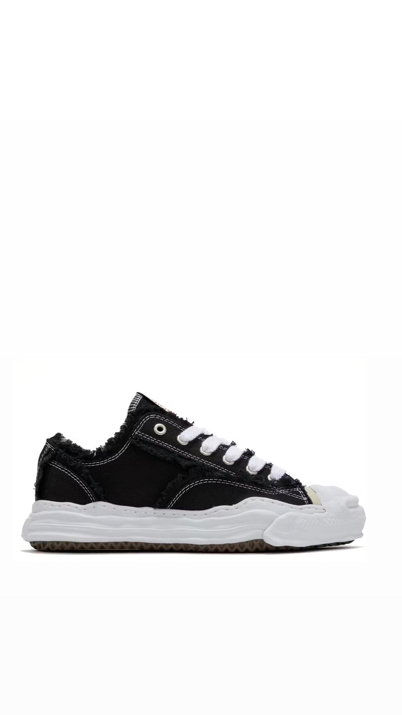MAlSON MlHARA YASUHlRO Hank OG Sole Canvas Low Frayed Black