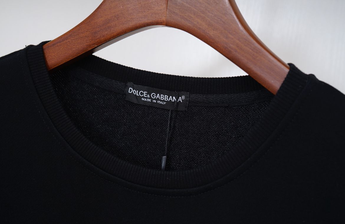 D0LCE & GABANA Clothes