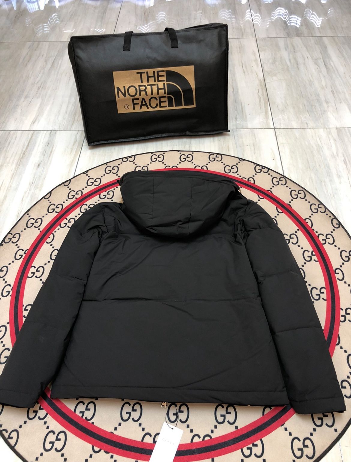 THE N0RTH Face x GUCCl